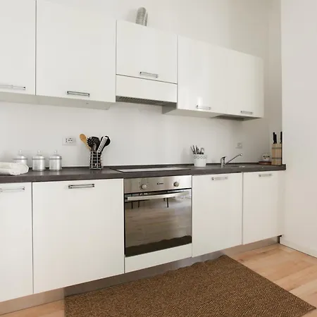 Hozyhome Isola District Daire