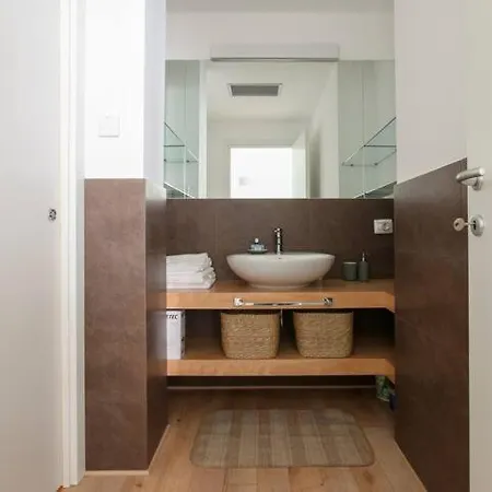 Hozyhome Isola District Appartement Milaan